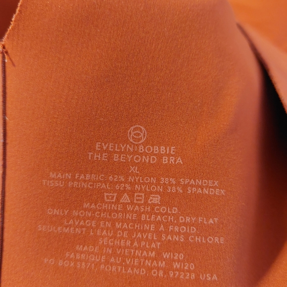 SOLD Evelyn and Bobbie bundle xl (4) beyond bras. - Picture 10 of 13